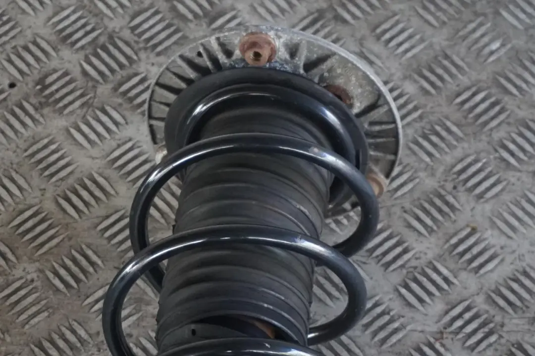 N47N Front Right O/S Spring Strut Leg Suspension to BMW 3 Series F30 318d with Part number 6791551 BMW 3 Series F30 318d N47N Front Right O/S Spring Strut Leg Suspension - SKU 6791551-1 - Part number 6791551