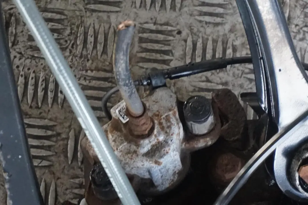 Hinterachse Aufhängung Bremsscheibe Nabe Set Rechts für BMW F20 F21 F23 mit Teilenummer 6792516 BMW F20 F21 F23 Hinterachse Aufhängung Bremsscheibe Nabe Set Rechts - SKU 6792516-1 - Teilenummer 6792516
