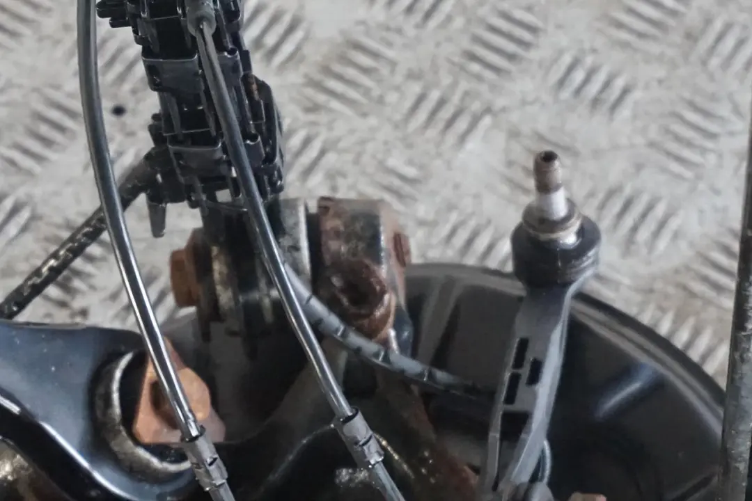 136PS Coilover Vettore Ruota Cuscinetto Perno Post Destra per BMW F20 116i N13 con numero di parte 6792516 BMW F20 116i N13 136PS Coilover Vettore Ruota Cuscinetto Perno Post Destra - SKU 6792516-1 - Numero di parte 6792516