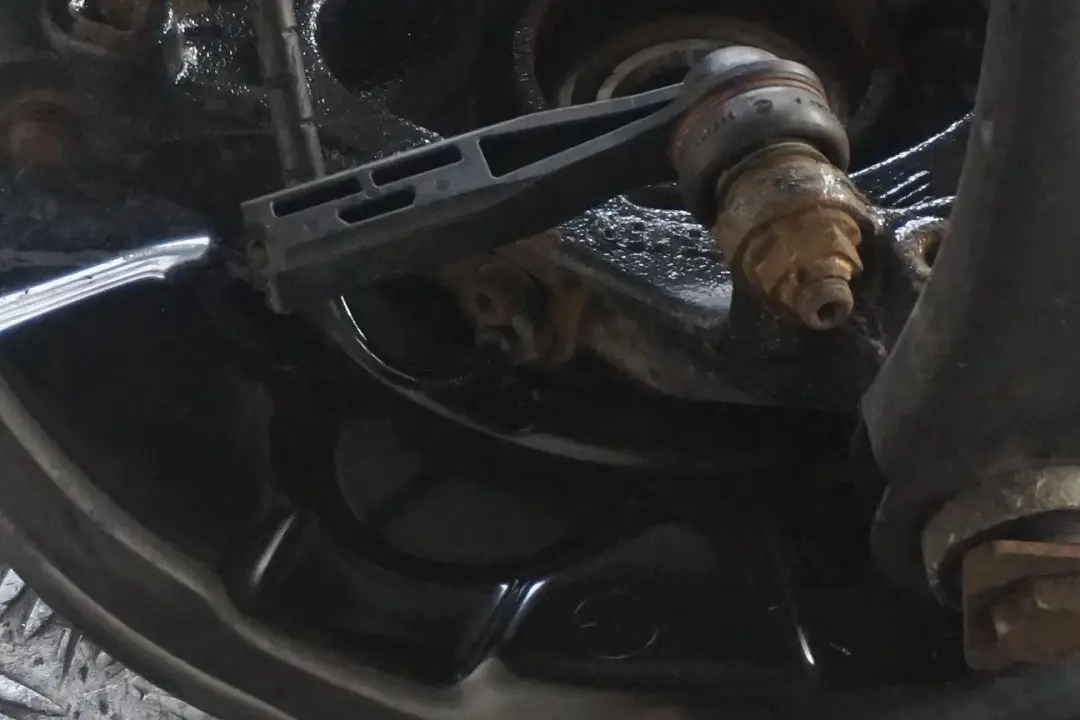 N47N 163PS Radträger Bremsscheibe Hinten Links Set für BMW 3 er F30 320d ed mit Teilenummer 6792521 BMW 3 er F30 320d ed N47N 163PS Radträger Bremsscheibe Hinten Links Set - SKU 6792521-1 - Teilenummer 6792521