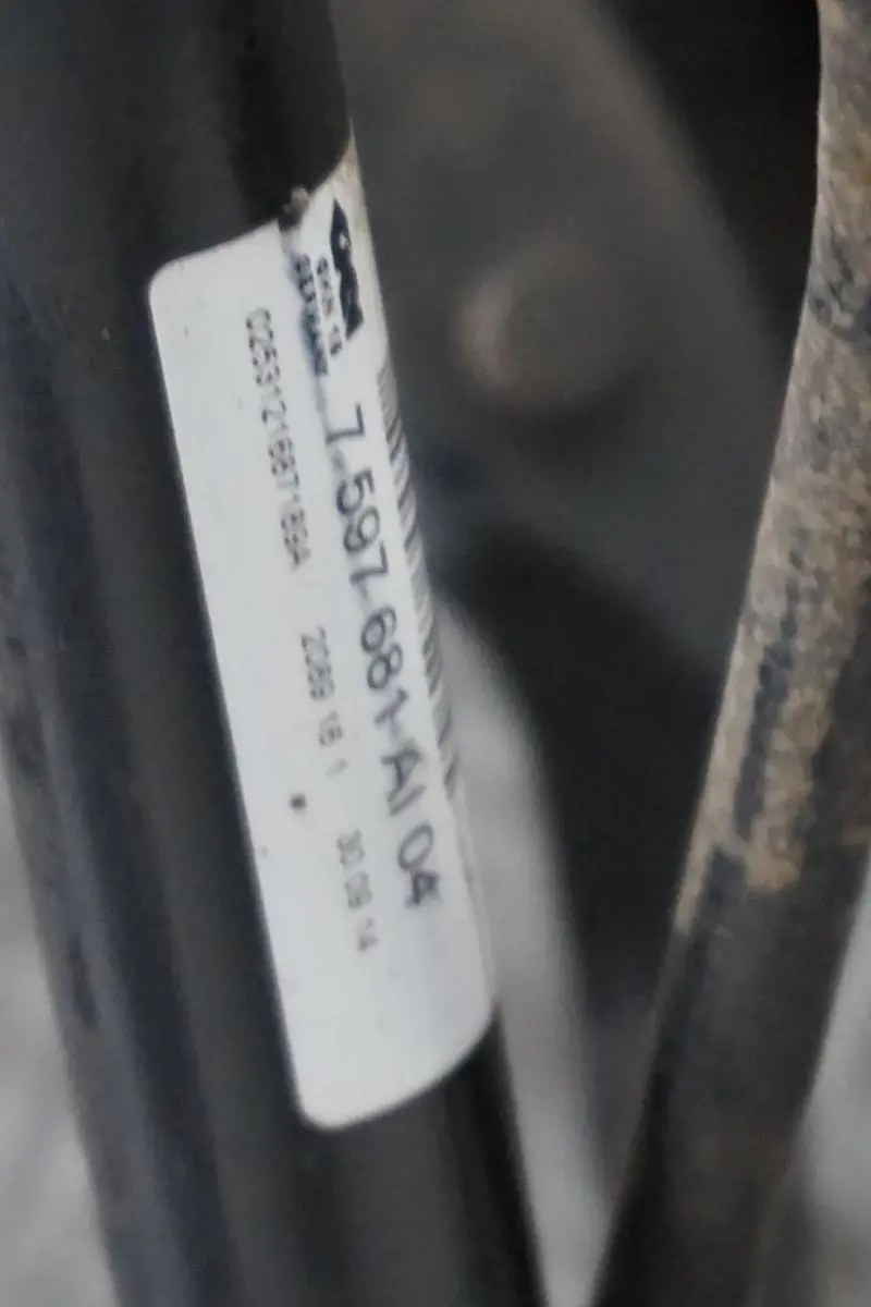 BMW F30 320d N47N 184 CV Trasera Izquierda Suspensión Pata Freno Pinza Disco - SKU 6792521-3 - Número de pieza 6792521