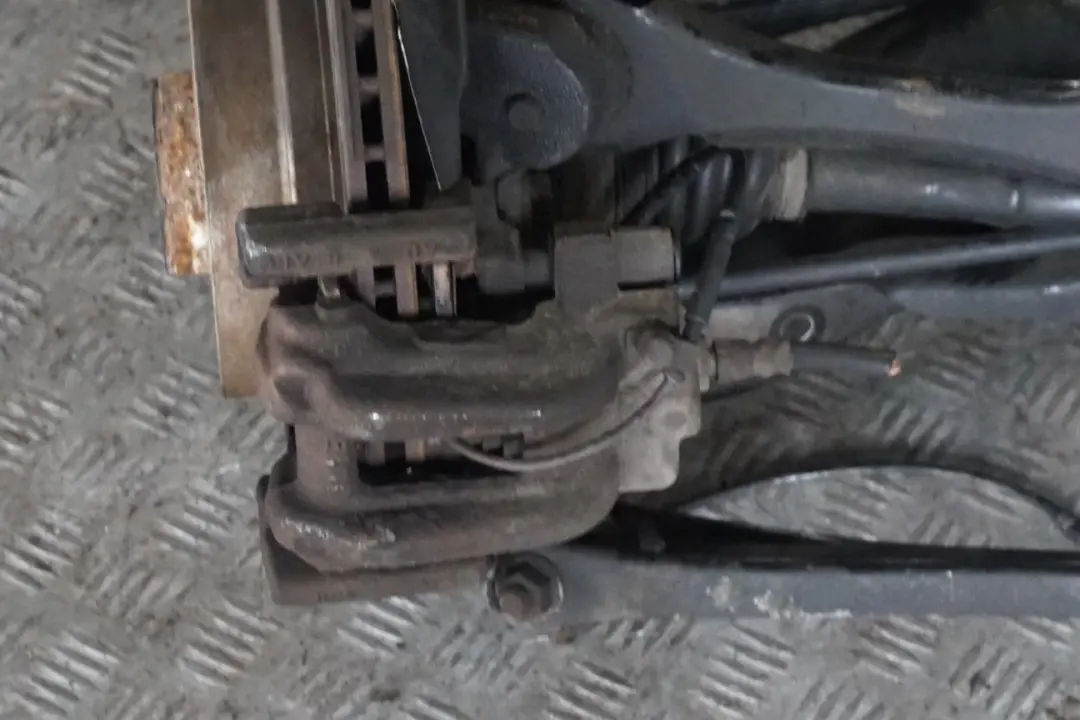 N47N 184PS Radträger Bremsscheibe Federung Bremse Hinten Rechts Se für BMW F30 320d mit Teilenummer 6792522 BMW F30 320d N47N 184PS Radträger Bremsscheibe Federung Bremse Hinten Rechts Se - SKU 6792522-1 - Teilenummer 6792522