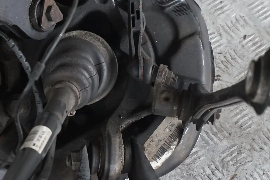 BMW F30 320d N47N 184 KM Zwrotnica Półoś Prawy Tył - SKU 6792522-1 - Numer Części 6792522