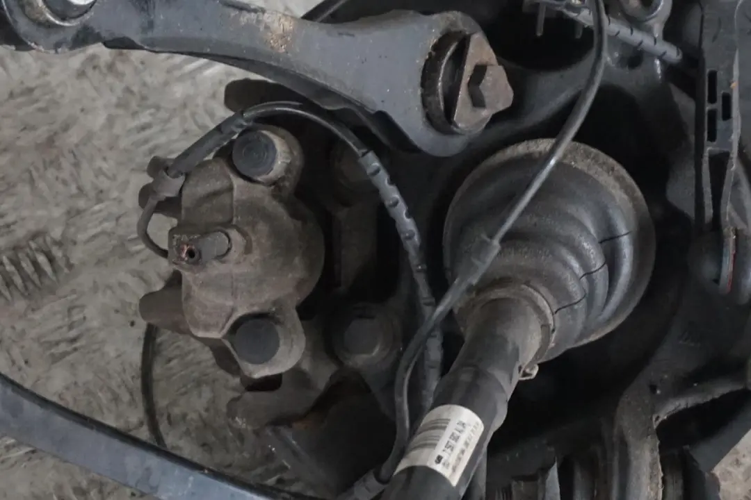 BMW F30 320d N47N 184PS Radträger Bremsscheibe Federung Bremse Hinten Rechts Se - SKU 6792522-1 - Teilenummer 6792522