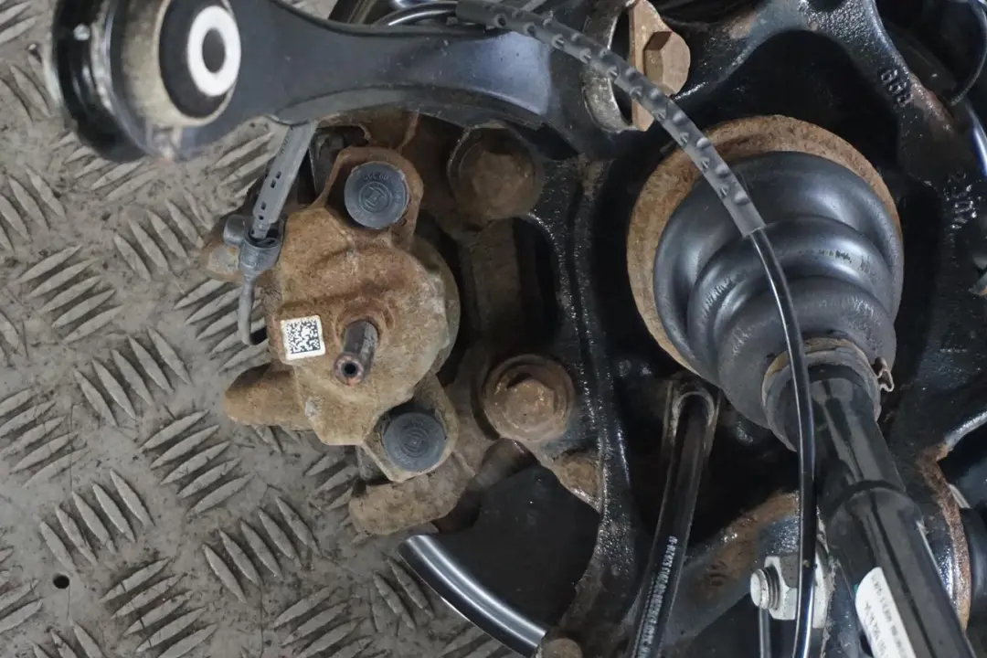 N47N 143PS Radträger Bremsscheibe Hinten Rechts Set für BMW 3 er F30 318d mit Teilenummer 6792522 BMW 3 er F30 318d N47N 143PS Radträger Bremsscheibe Hinten Rechts Set - SKU 6792522 - Teilenummer 6792522