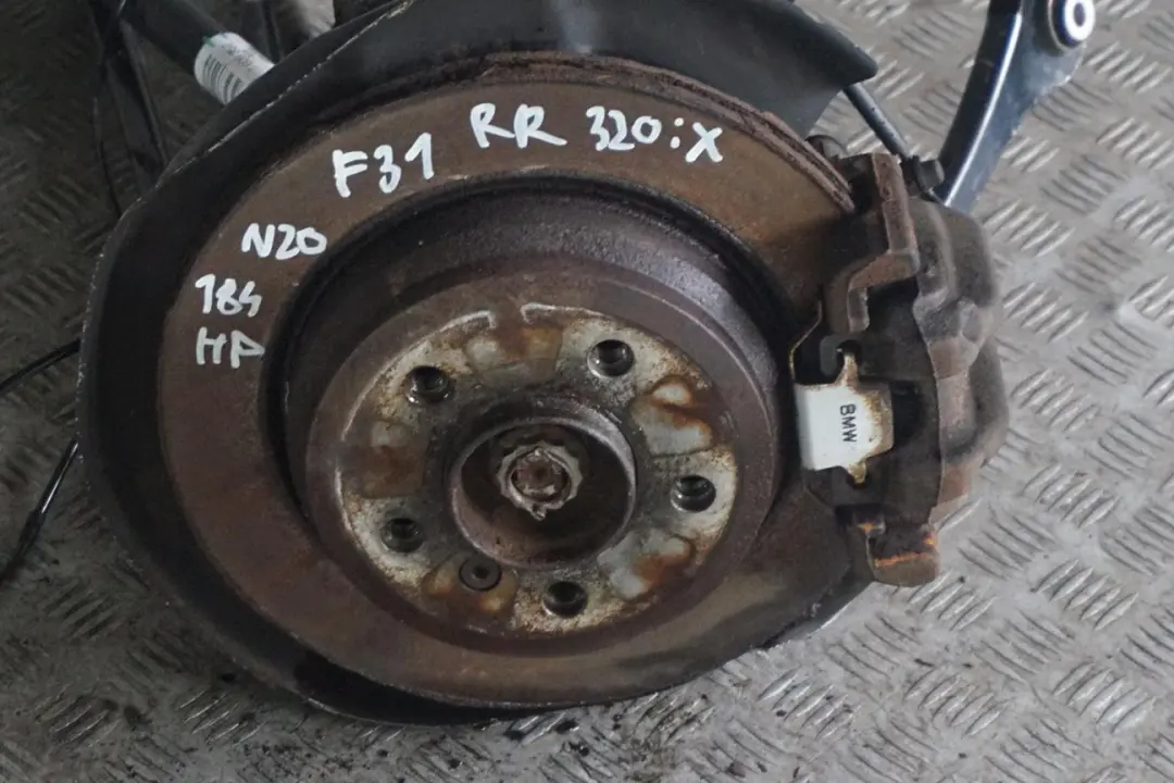 BMW F31 Touring 320Ix N20 Suspensión Trasera Pierna Pinza Freno Disco Derecho - SKU 6792524 - Número de pieza 6792524