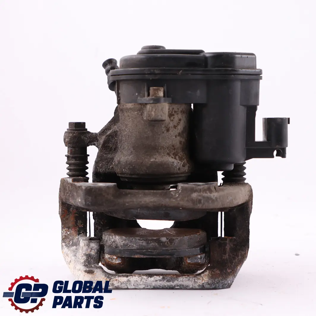 Support d'etrier de frein electrique arriere gauche 44/20 pour BMW F10 F11 à propos du numéro de pièce 6793042 BMW F10 F11 Support d'etrier de frein electrique arriere gauche 44/20 - SKU 6793041 - Numéro de pièce 6793042