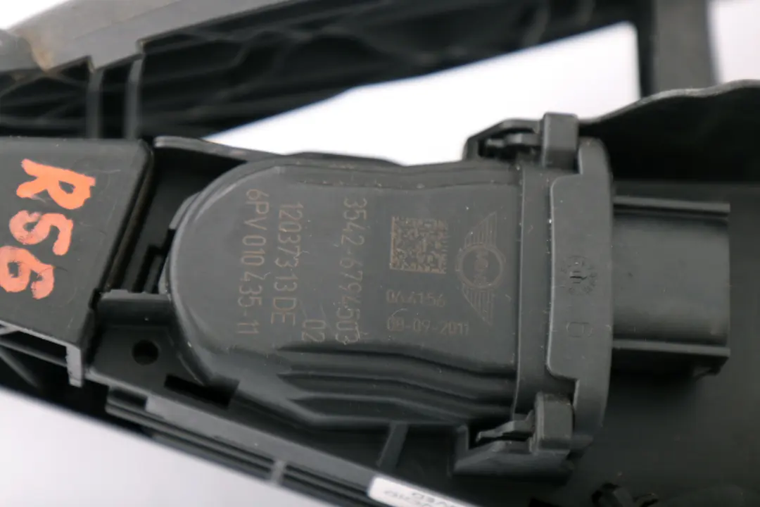 Pedale Acceleratore Mini R55 R56 R57 R60 Modulo Cambio Automatico per con numero di parte 6794503 Pedale Acceleratore Mini R55 R56 R57 R60 Modulo Cambio Automatico - SKU 6794503 - Numero di parte 6794503