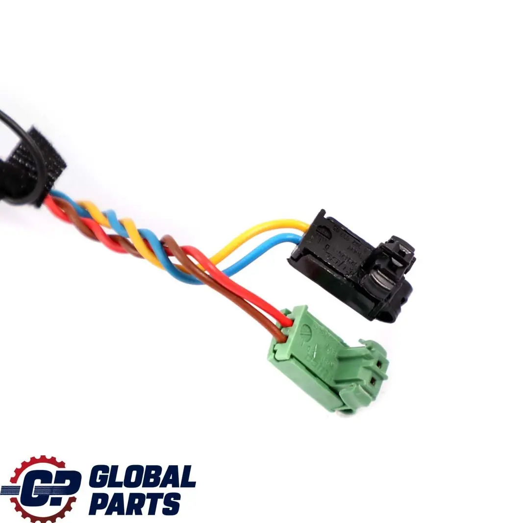 Steering Wheel Cable Wiring Plug to BMW 3 X1 Series E84 E90 E91 with Part number 6795568 BMW 3 X1 Series E84 E90 E91 Steering Wheel Cable Wiring Plug - SKU 6795568-5 - Part number 6795568