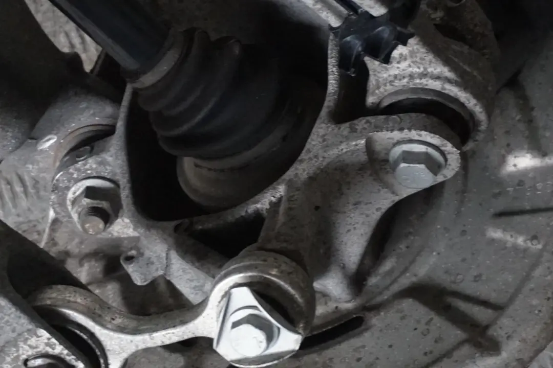 N57N 258PS Federbein Radträger Schwenklager Hinten Links für BMW 5 F11 Kombi 530d mit Teilenummer 6796099 BMW 5 F11 Kombi 530d N57N 258PS Federbein Radträger Schwenklager Hinten Links - SKU 6796099-1 - Teilenummer 6796099