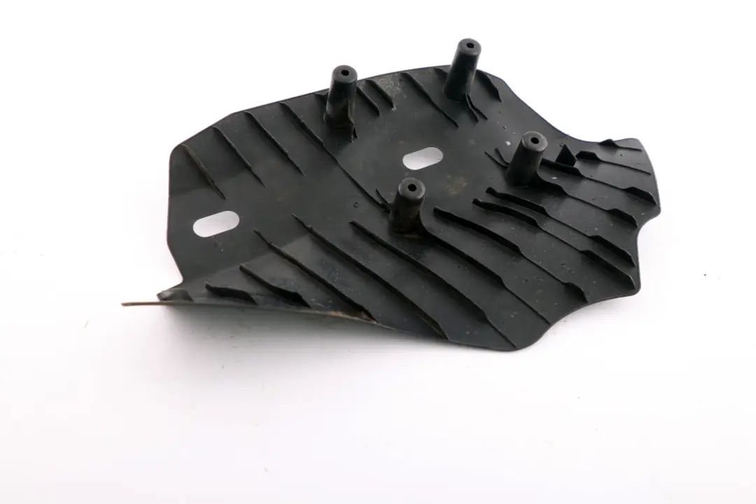 BMW F20 F21 F30 Osłona Wahacza Podwozia Lewy Tył - SKU 6796137 - Numer Części 6796137