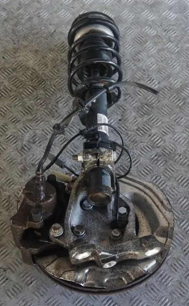 N47N Delantero Izquierdo M Sport Spring Strut Leg Suspension para BMW E90 320d con número de pieza 6796159 BMW E90 320d N47N Delantero Izquierdo M Sport Spring Strut Leg Suspension - SKU 6796159-1 - Número de pieza 6796159