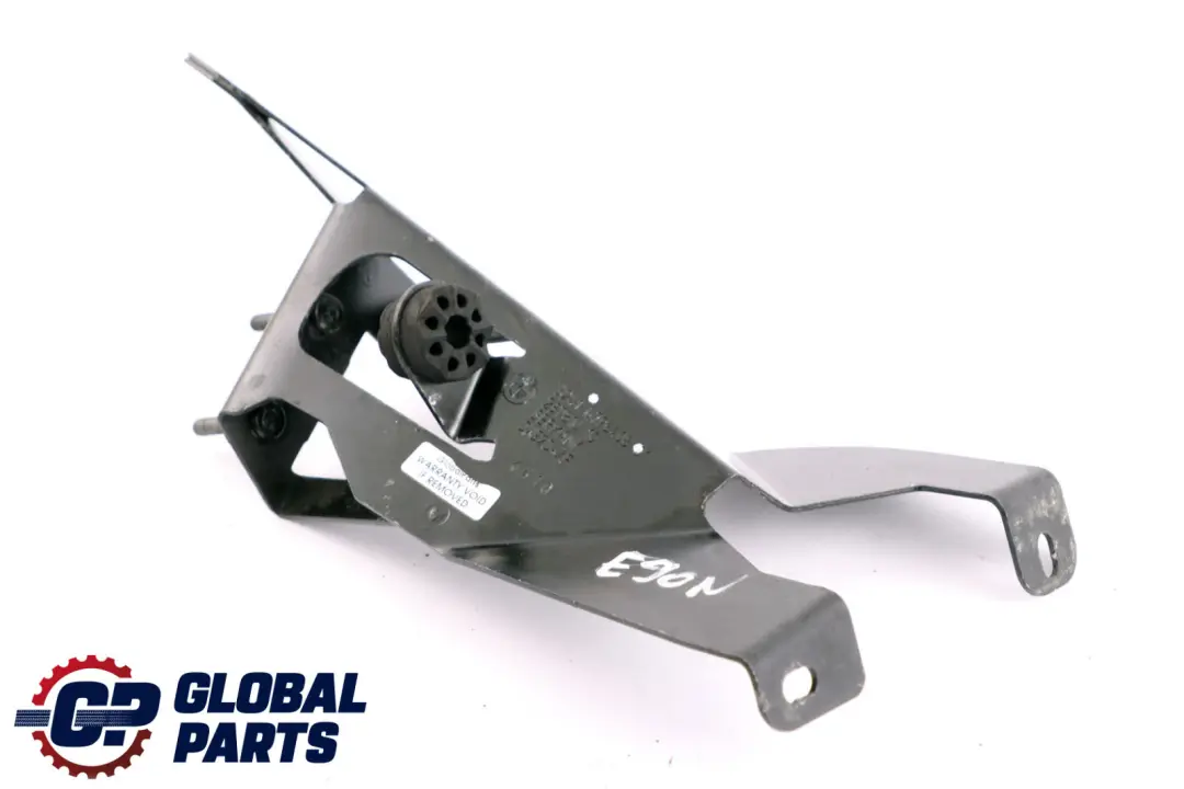 Supporto Servosterzo Serbatoio Olio per BMW E90 E92 E93 LCI E84 con numero di parte 6796408 BMW E90 E92 E93 LCI E84 Supporto Servosterzo Serbatoio Olio - SKU 6796408 - Numero di parte 6796408