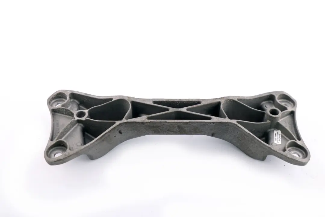 Support D'Engrenage pour BMW F20 F21 F30 à propos du numéro de pièce 6796607 BMW F20 F21 F30 Support D'Engrenage - SKU 6796607 - Numéro de pièce 6796607