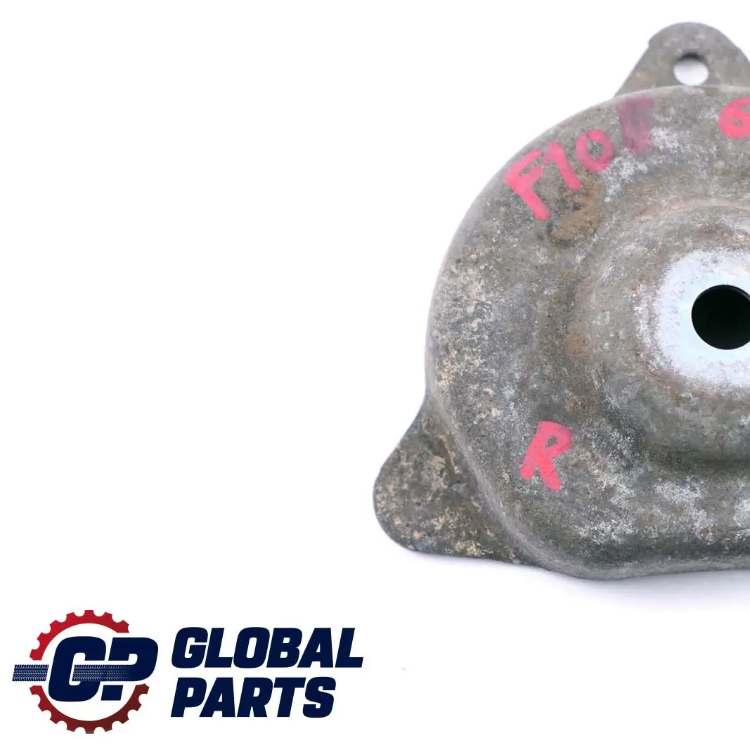 Wspornik Mocowanie Kołyski do BMW F01 F02 F10 F11 o numerze 6798812 BMW F01 F02 F10 F11 Wspornik Mocowanie Kołyski - SKU 6798812 - Numer Części 6798812