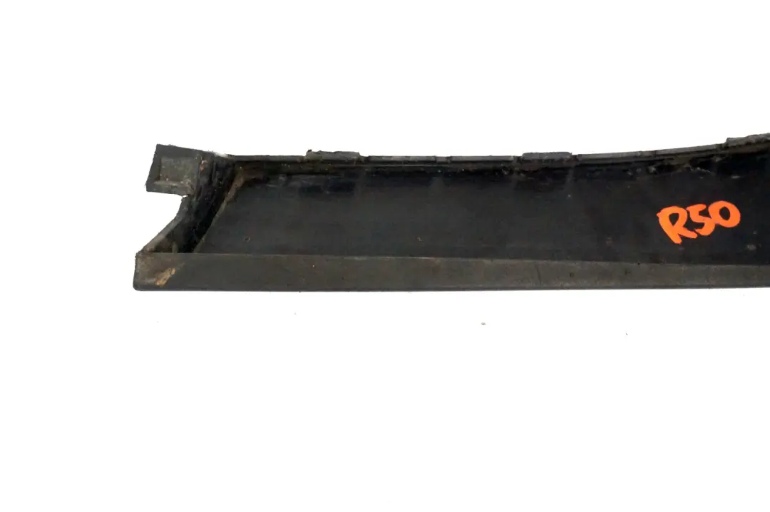 Parachoques delantero inferior izquierdo Spoiler Recorte Tapa para Mini R50 con número de pieza 6800134 Mini R50 Parachoques delantero inferior izquierdo Spoiler Recorte Tapa - SKU 6800134 - Número de pieza 6800134