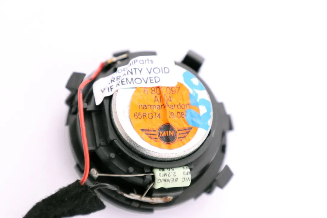 Harman Kardon Door Tweeter Speaker to Mini Cooper R50 R52 R53 with Part number 6801097 Mini Cooper R50 R52 R53 Harman Kardon Door Tweeter Speaker - SKU 6801097 - Part number 6801097
