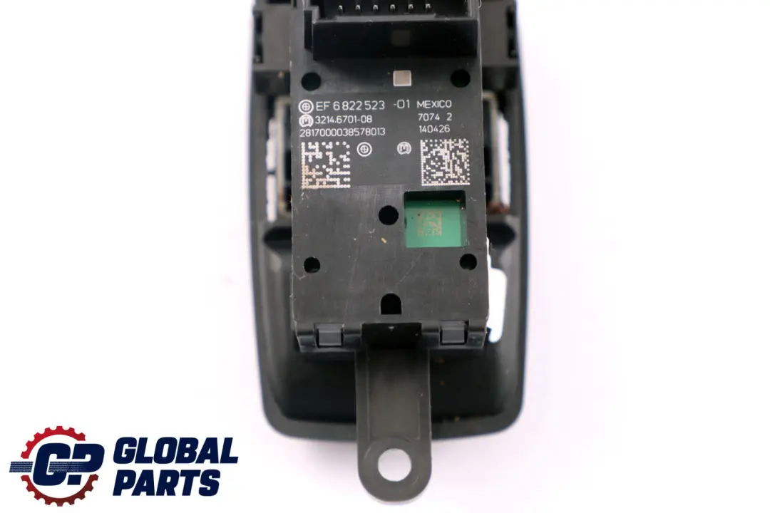 Interruttore Freno Parcheggio Pulsante Nero 6131 per BMW F39 F48 con numero di parte 6822523 BMW F39 F48 Interruttore Freno Parcheggio Pulsante Nero 6131 - SKU 6822523 - Numero di parte 6822523