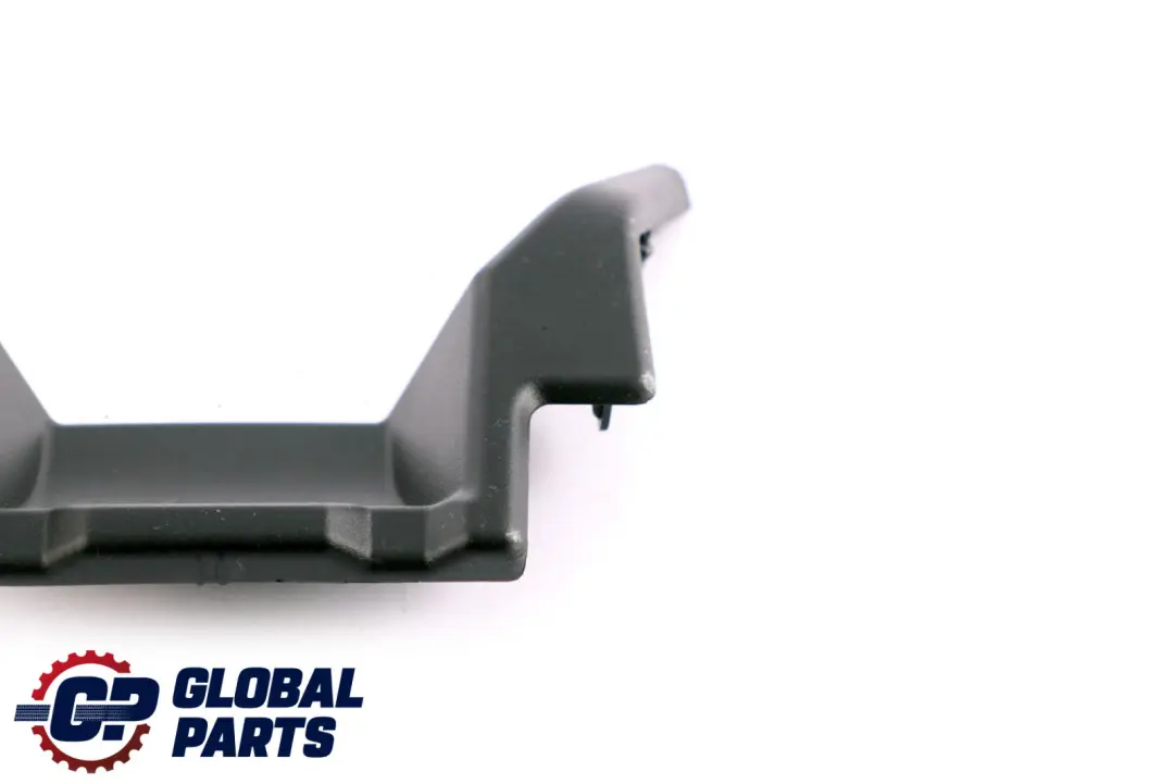 Console centrale Rivestimento pannello bracciolo centrale per BMW F40 F44 con numero di parte 6823560 BMW F40 F44 Console centrale Rivestimento pannello bracciolo centrale - SKU 6823560 - Numero di parte 6823560