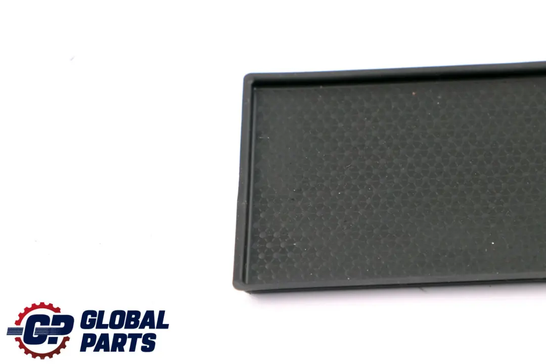 BMW F40 Mittelkonsole Gummiablagematte - SKU 6823571 - Teilenummer 6823571