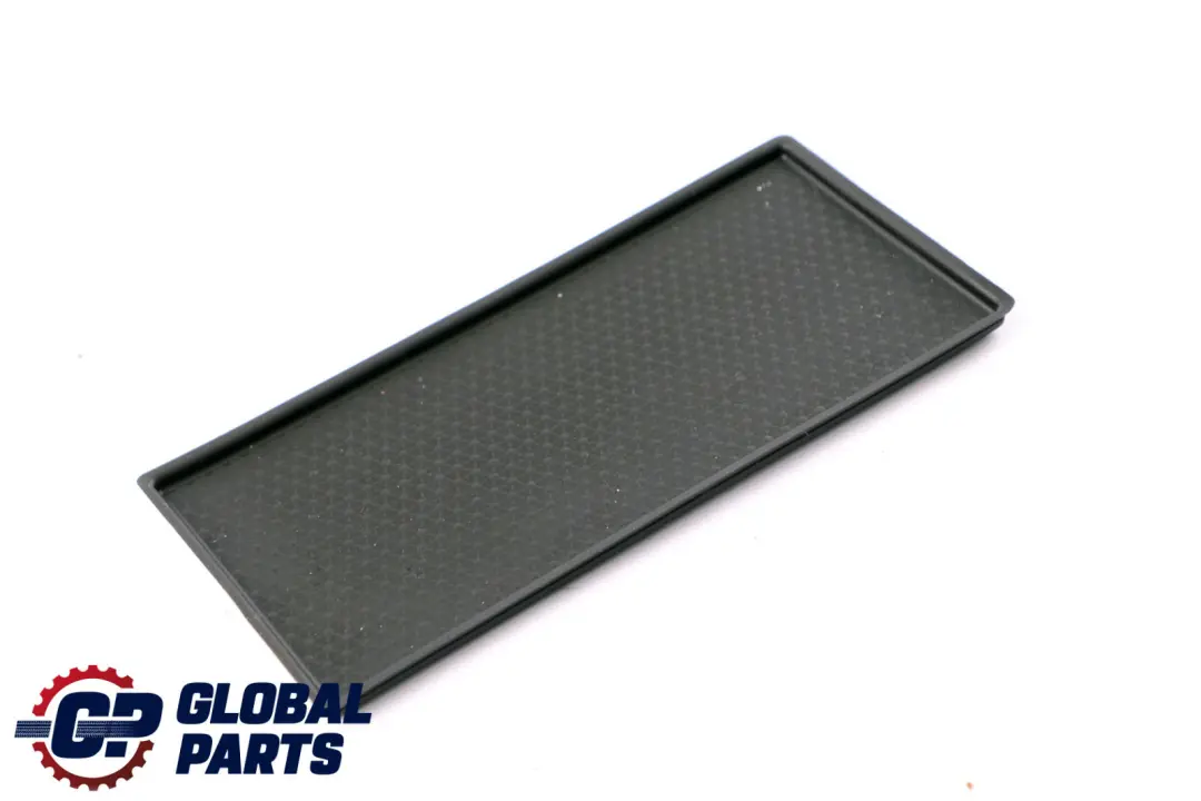 Inserto Gomma Console Centrale per BMW F40 con numero di parte 6823571 BMW F40 Inserto Gomma Console Centrale - SKU 6823571 - Numero di parte 6823571