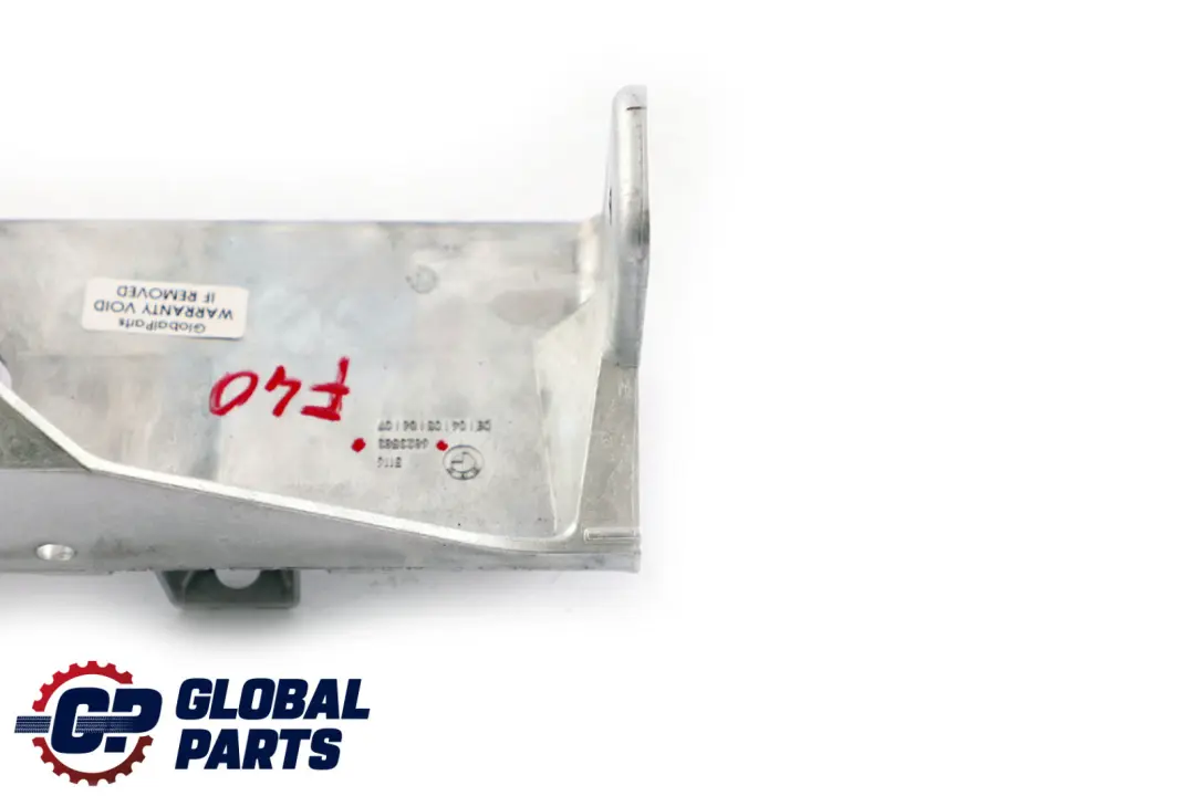 Supporto console centrale 5116 per BMW F40 F44 con numero di parte 6823583 BMW F40 F44 Supporto console centrale 5116 - SKU 6823583 - Numero di parte 6823583