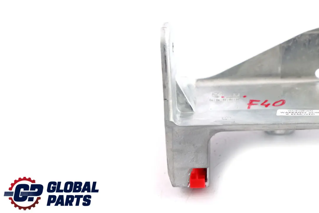 Embellecedor Soporte Consola Central 5116 para BMW F40 F44 con número de pieza 6823583 BMW F40 F44 Embellecedor Soporte Consola Central 5116 - SKU 6823583 - Número de pieza 6823583