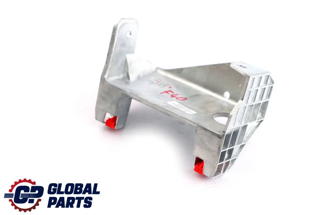 Mittelkonsolenhalterung 5116 für BMW F40 F44 mit Teilenummer 6823583 BMW F40 F44 Mittelkonsolenhalterung 5116 - SKU 6823583 - Teilenummer 6823583