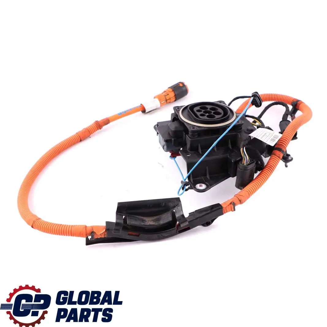 B48X Alta tensione Presa di ricarica Cavo collegamento per BMW F30 LCI 330e con numero di parte 6824111 BMW F30 LCI 330e B48X Alta tensione Presa di ricarica Cavo collegamento - SKU 6824111 - Numero di parte 6824111