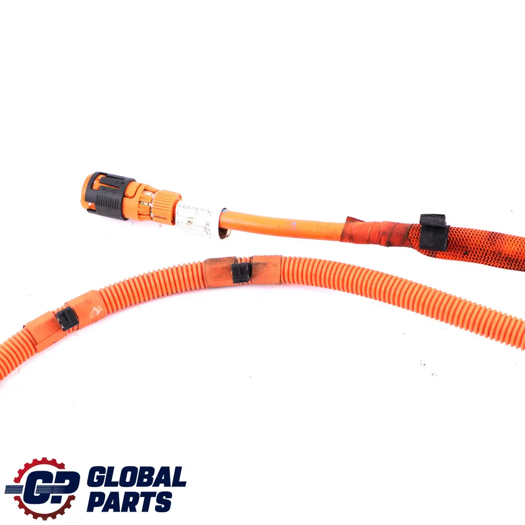 Cavo cablaggio carica batteria ad alta tensione per BMW F30 LCI 330e Hybrid con numero di parte 6824114 BMW F30 LCI 330e Hybrid Cavo cablaggio carica batteria ad alta tensione - SKU 6824114 - Numero di parte 6824114