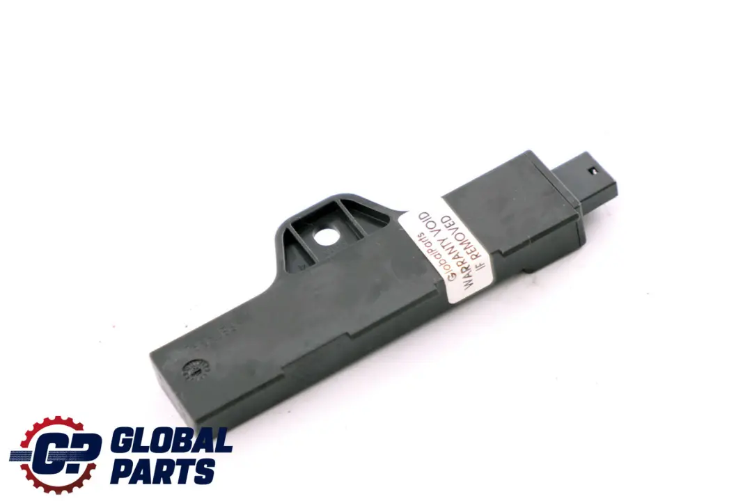 Antena wnętrza Comfort Access do BMW F40 o numerze 6832065 BMW F40 Antena wnętrza Comfort Access - SKU 6832065 - Numer Części 6832065