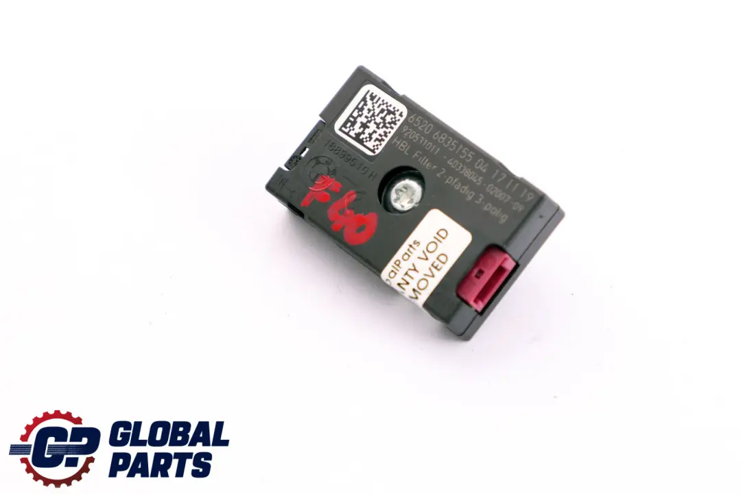 Radio Antenna Amplificatore Soppressione Filtro per BMW F40 F44 G20 con numero di parte 6835155 BMW F40 F44 G20 Radio Antenna Amplificatore Soppressione Filtro - SKU 6835155 - Numero di parte 6835155