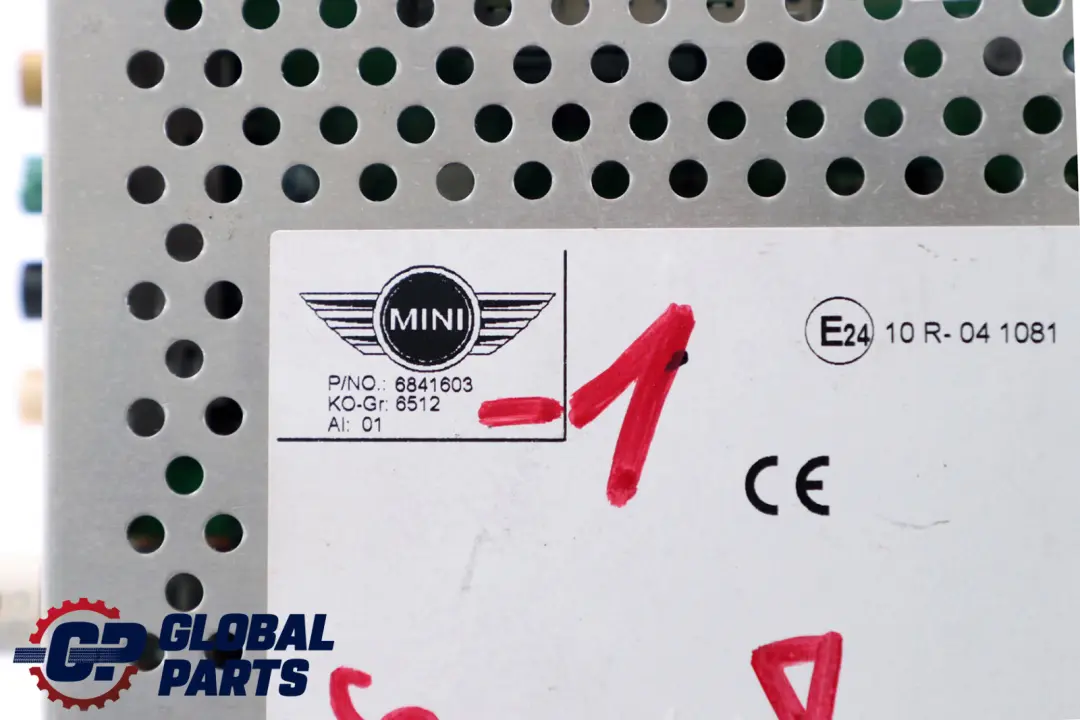 Autoradio Multimédia Avec Lecteur CD Radio pour Mini Cooper F54 F55 F56 F60 à propos du numéro de pièce 6841603 Mini Cooper F54 F55 F56 F60 Autoradio Multimédia Avec Lecteur CD Radio - SKU 6841603 - Numéro de pièce 6841603