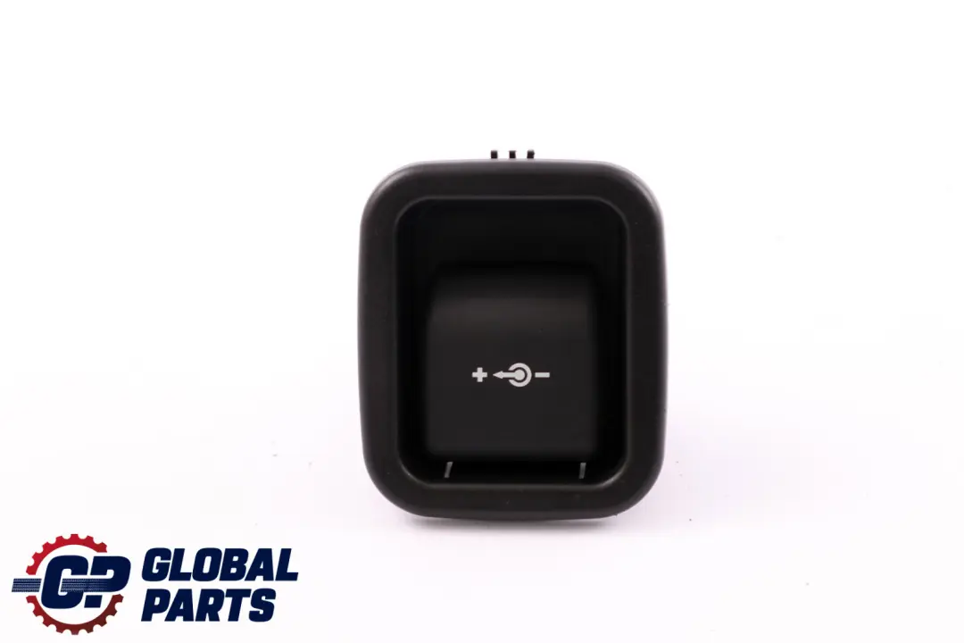 BMW E60 E81 E87 E90 E91 F20 F30 LCI Charging Socket Mount 7143111 - SKU 6843098 - Part number 6843098