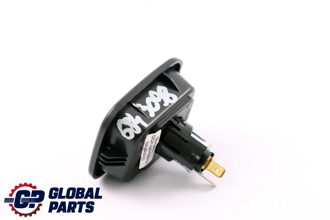 BMW E60 E81 E87 E90 E91 F20 F30 LCI Charging Socket Mount 7143111 - SKU 6843098 - Part number 6843098