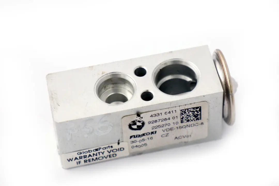 Mini F54 F55 F56 F57 Chauffage Climatisation Soupape de Decharge - SKU 6845415 - Numéro de pièce 6845415