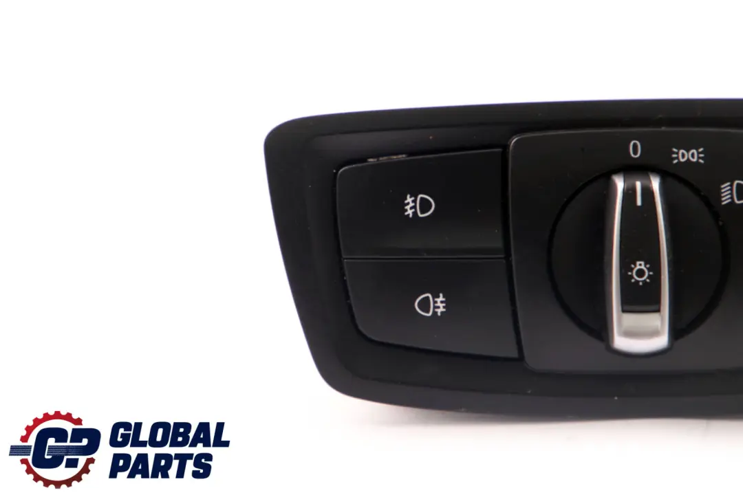 Control Element Light Headlight Switch to BMW 1 X1 Series F20 F21 F23 LCI F48 with Part number 6847525 BMW 1 X1 Series F20 F21 F23 LCI F48 Control Element Light Headlight Switch - SKU 6847525 - Part number 6847525