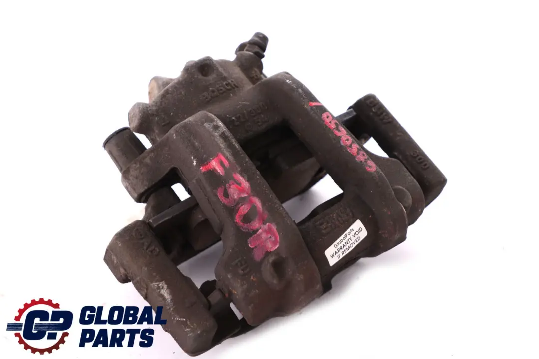 anteriore destro alloggiamento freno 22/300 54 per BMW 1 3 4 F20 F21 F30 F31 F32 con numero di parte 6850650 BMW 1 3 4 F20 F21 F30 F31 F32 anteriore destro alloggiamento freno 22/300 54 - SKU 6850650-1 - Numero di parte 6850650