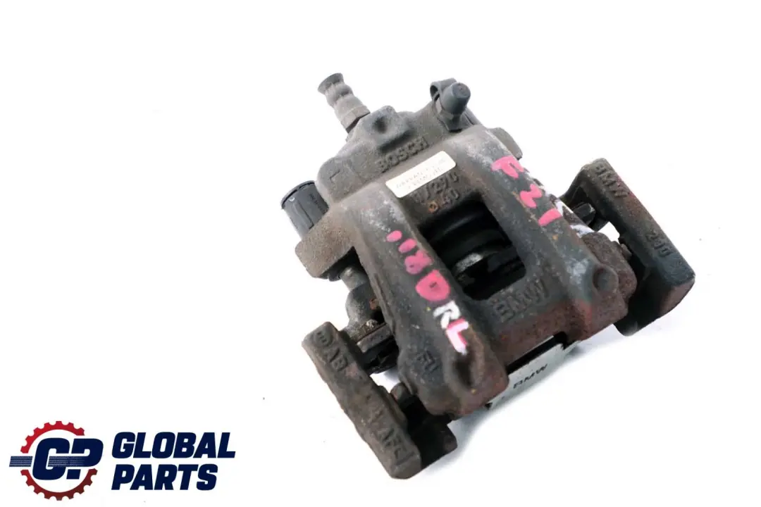 Support Boîtier D'Étrier De Frein Arrière Gauche 11/290 pour BMW F20 F21 F30 F31 à propos du numéro de pièce 6850851 BMW F20 F21 F30 F31 Support Boîtier D'Étrier De Frein Arrière Gauche 11/290 - SKU 6850851 - Numéro de pièce 6850851