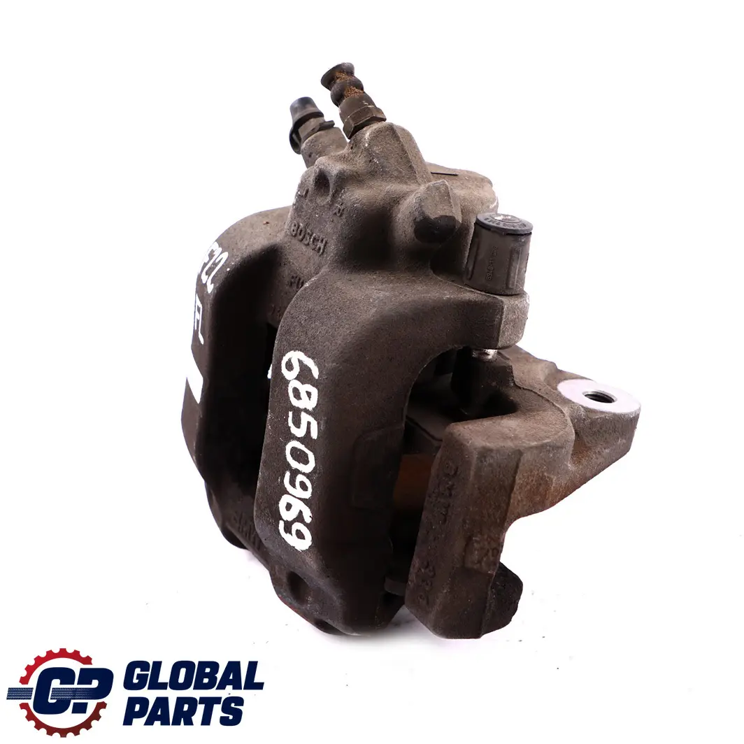 Alloggiamento Pinza Freno Anteriore Sinistro 24/57 per BMW F22 F30 F31 F32 con numero di parte 6850969 BMW F22 F30 F31 F32 Alloggiamento Pinza Freno Anteriore Sinistro 24/57 - SKU 6850969 - Numero di parte 6850969