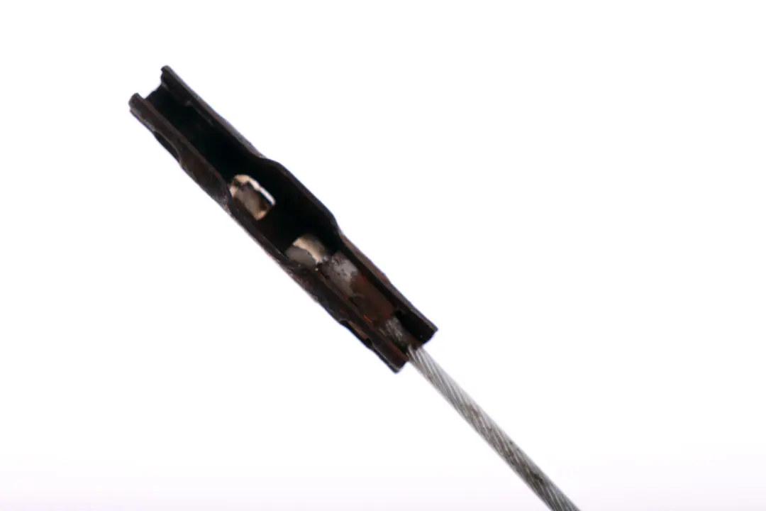 Cable Bowden de frein a main Droit pour Mini Cooper F55 F56 F57 à propos du numéro de pièce 6852190 Mini Cooper F55 F56 F57 Cable Bowden de frein a main Droit - SKU 6852190 - Numéro de pièce 6852190