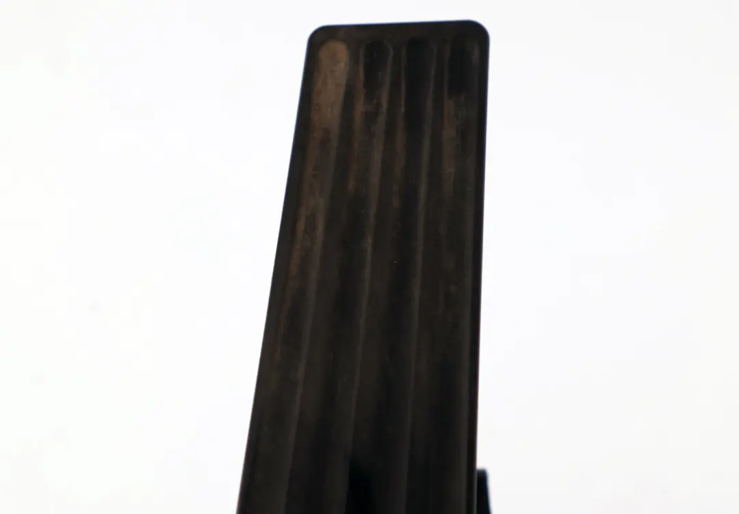 BMW 3 5 6 X3 Series E60 E61 E63 E83 E89 E90 E91 Accelerator Pedal Manual - SKU 6852643 - Part number 6789999