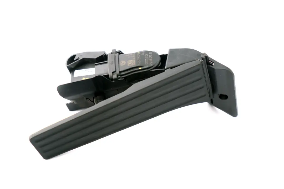 Modulo De pedal De acelerador Caja De cambios automatica para BMW E81 E87 F30 con número de pieza 6853175 BMW E81 E87 F30 Modulo De pedal De acelerador Caja De cambios automatica - SKU 6853175 - Número de pieza 6853175