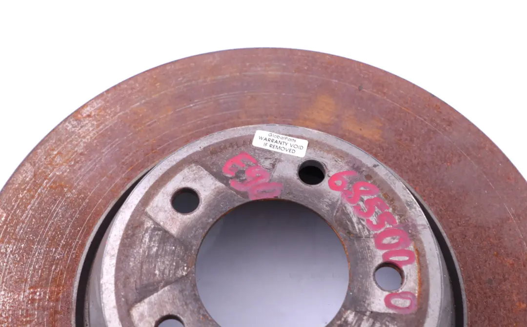 Tarcza hamulcowa przednia przód do BMW E90 E91 E92 o numerze 6855000 BMW E90 E91 E92 Tarcza hamulcowa przednia przód - SKU 6855000 - Numer Części 6855000