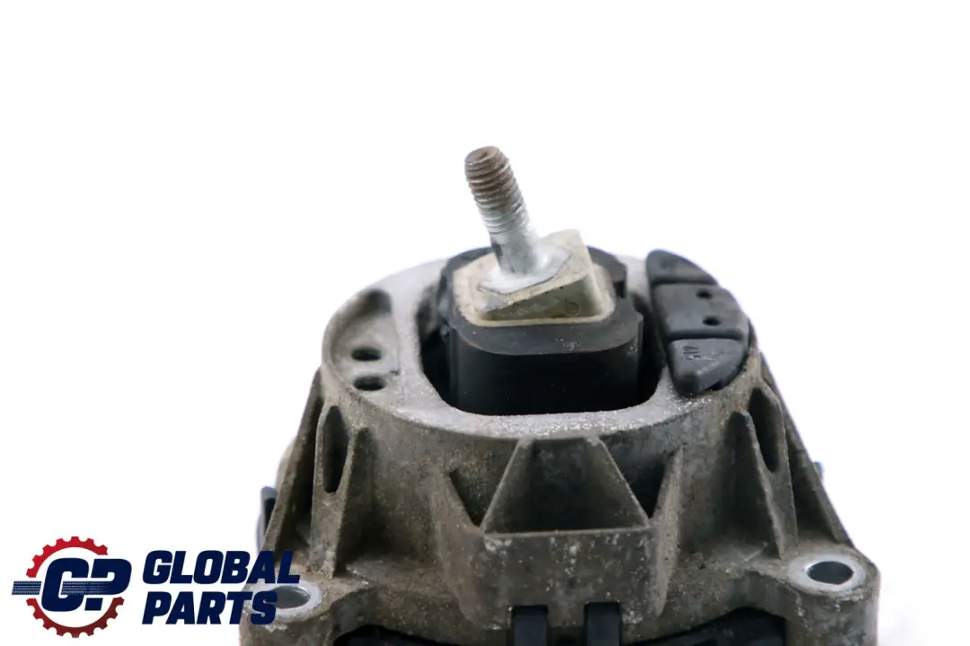 Bancada Motor Derecha para BMW F20 F21 F30 F31 F32 con número de pieza 6856184 BMW F20 F21 F30 F31 F32 Bancada Motor Derecha - SKU 6856184 - Número de pieza 6856184