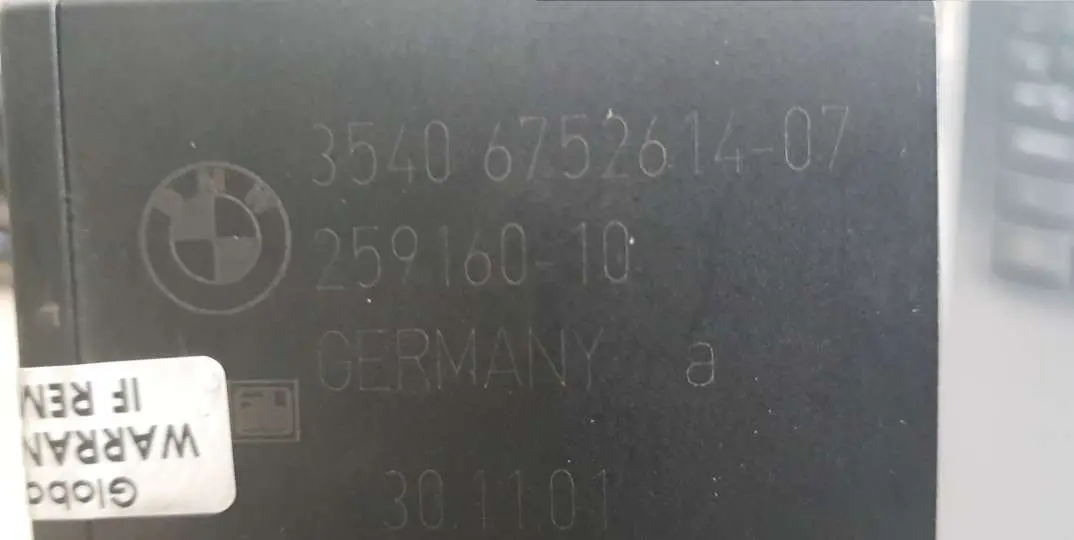 Pedale Module Transmission Automatique pour BMW 3 5 7 E60 E61 E65 E90 E91 à propos du numéro de pièce 6859999 BMW 3 5 7 E60 E61 E65 E90 E91 Pedale Module Transmission Automatique - SKU 6859999 - Numéro de pièce 6859999