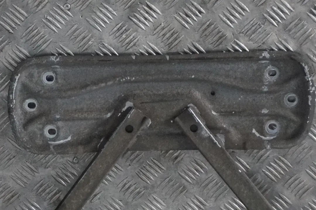 BMW 3 F31 LCI F34 GT Eje Trasero Suspensión Tensión Puntal Soporte - SKU 6861811 - Número de pieza 6861811