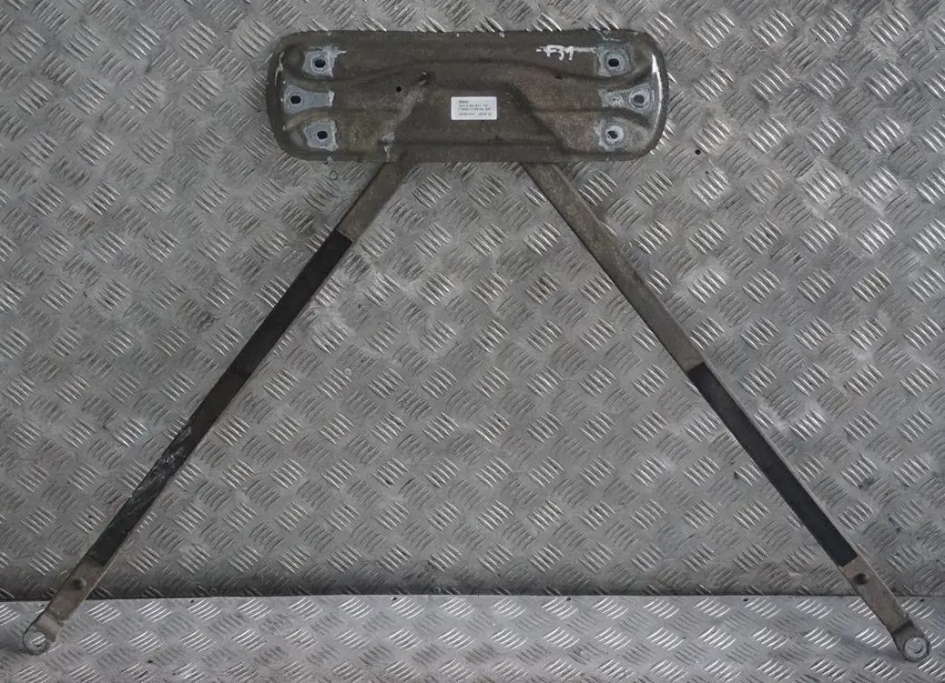 Wspornik Belka Rozpórka Podwozia do BMW F31 LCI F34 GT o numerze 6861811 BMW F31 LCI F34 GT Wspornik Belka Rozpórka Podwozia - SKU 6861811 - Numer Części 6861811