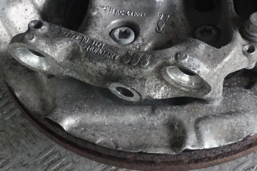 BMW F22 220d N47N Zwrotnica amortyzator 184HP - SKU 6862171 - Numer Części 6862171