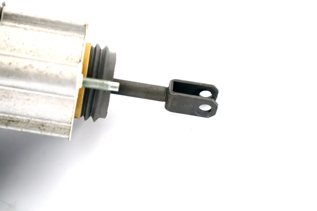 Cilindro Maestro De Servofreno para Mini R55 R56 R60 R61 con número de pieza 6863499 Mini R55 R56 R60 R61 Cilindro Maestro De Servofreno - SKU 6863499 - Número de pieza 6863499